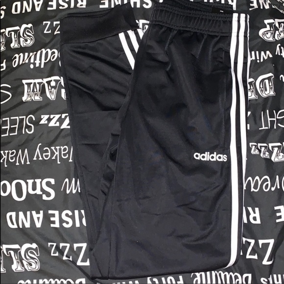 Brand NWT adidas tapered joggers - Picture 1 of 4